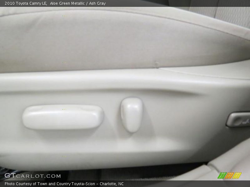 Aloe Green Metallic / Ash Gray 2010 Toyota Camry LE