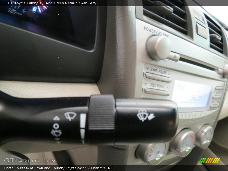 Aloe Green Metallic / Ash Gray 2010 Toyota Camry LE