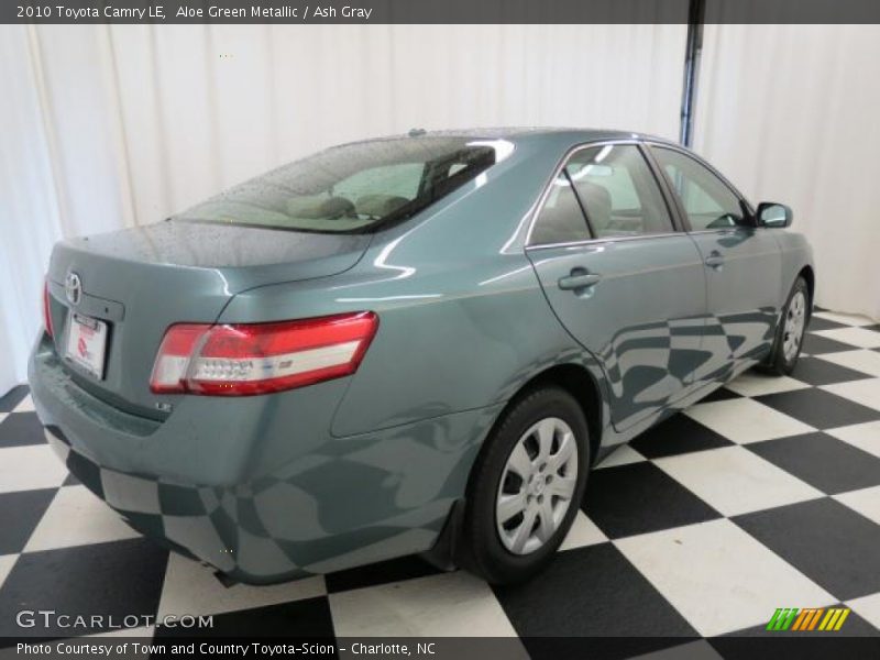 Aloe Green Metallic / Ash Gray 2010 Toyota Camry LE