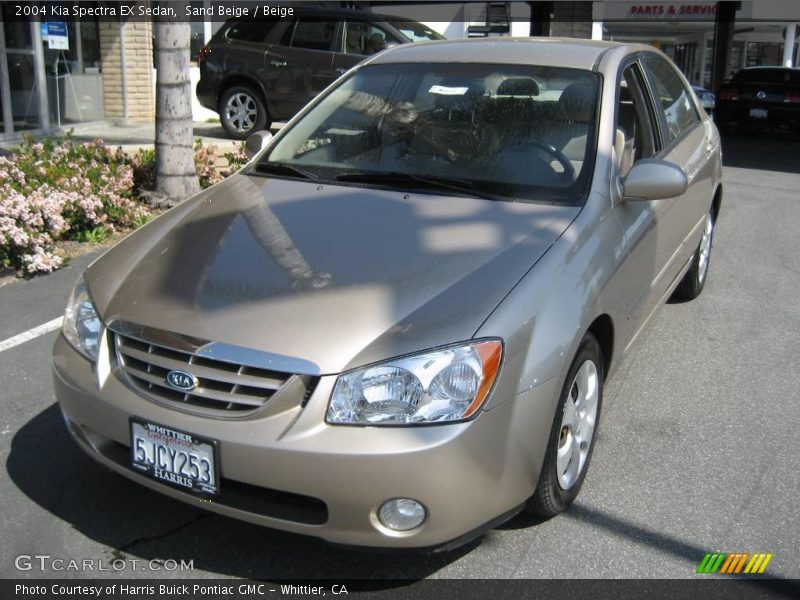 Sand Beige / Beige 2004 Kia Spectra EX Sedan