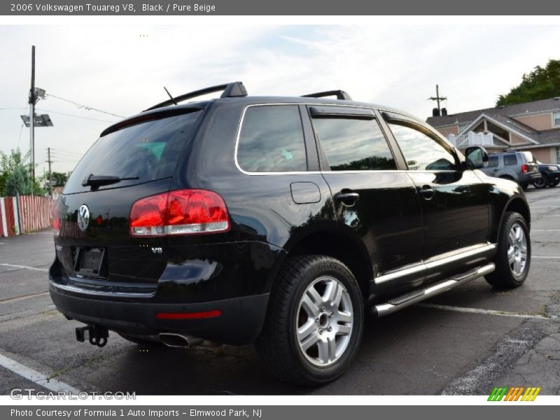 Black / Pure Beige 2006 Volkswagen Touareg V8