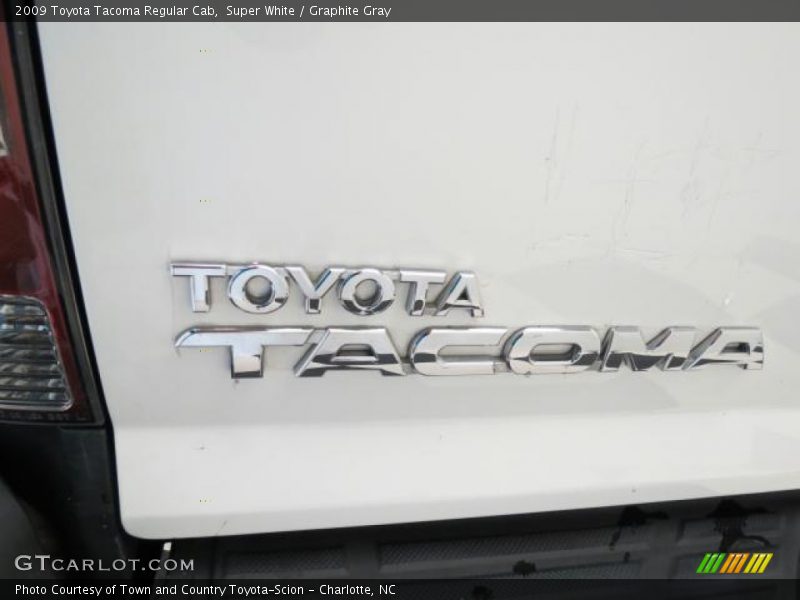 Super White / Graphite Gray 2009 Toyota Tacoma Regular Cab