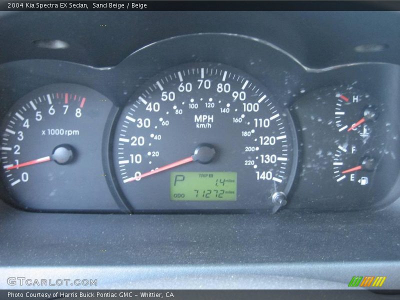 Sand Beige / Beige 2004 Kia Spectra EX Sedan