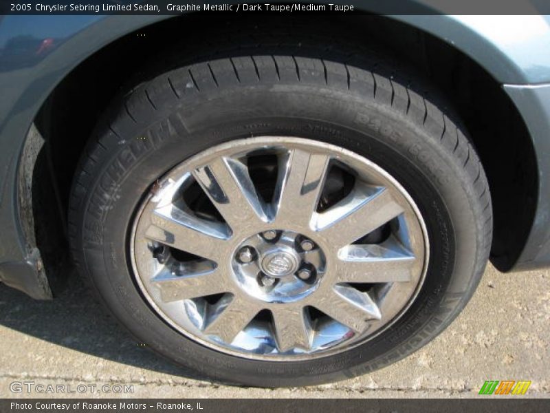 Graphite Metallic / Dark Taupe/Medium Taupe 2005 Chrysler Sebring Limited Sedan