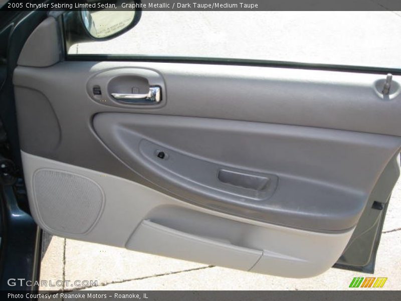 Graphite Metallic / Dark Taupe/Medium Taupe 2005 Chrysler Sebring Limited Sedan