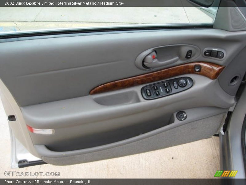 Sterling Silver Metallic / Medium Gray 2002 Buick LeSabre Limited