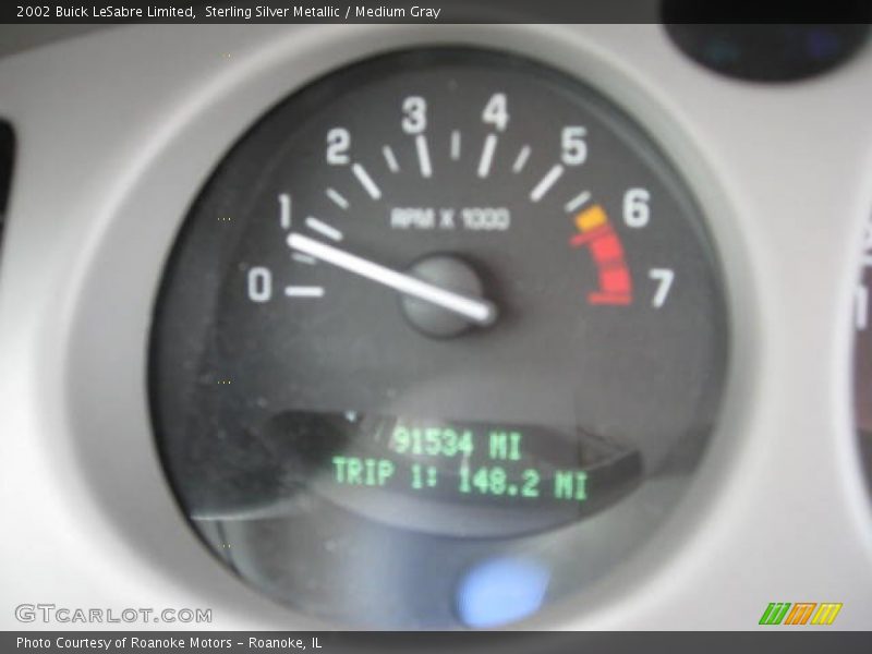 Sterling Silver Metallic / Medium Gray 2002 Buick LeSabre Limited