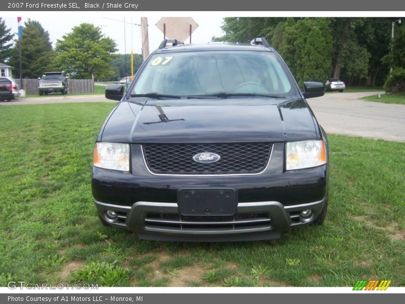 Black / Shale Grey 2007 Ford Freestyle SEL