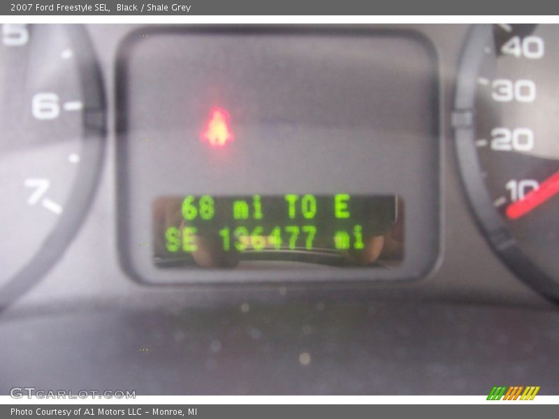 Black / Shale Grey 2007 Ford Freestyle SEL