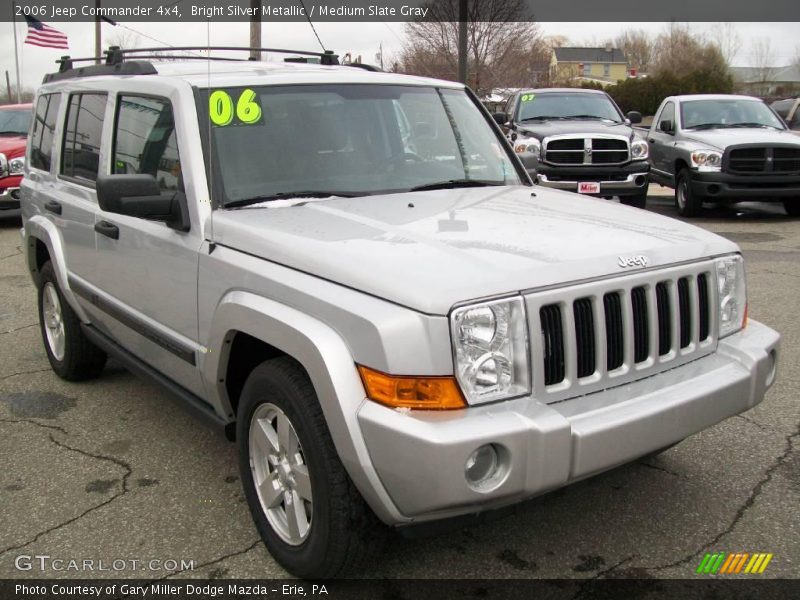 Bright Silver Metallic / Medium Slate Gray 2006 Jeep Commander 4x4