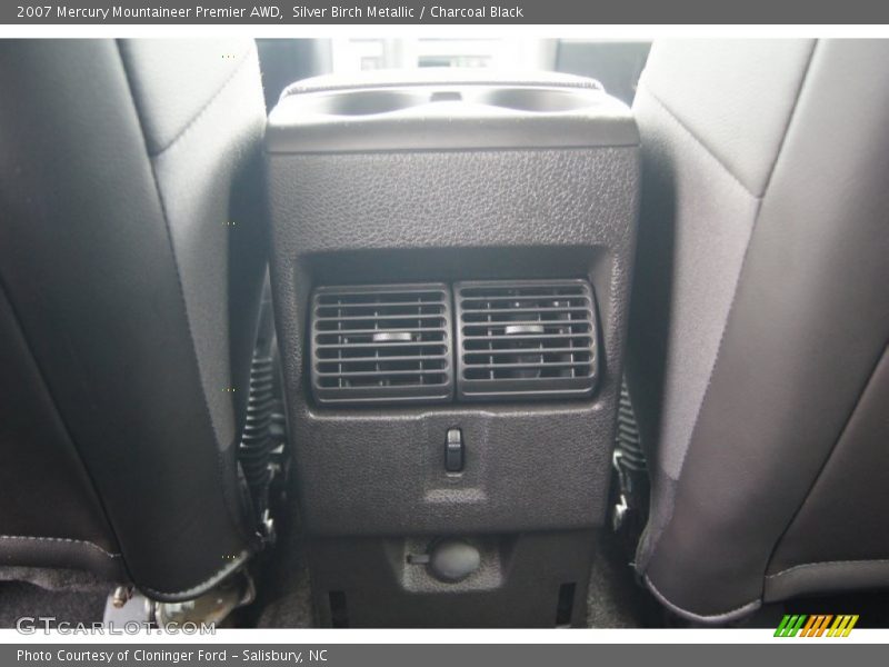 Silver Birch Metallic / Charcoal Black 2007 Mercury Mountaineer Premier AWD
