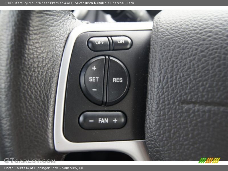Silver Birch Metallic / Charcoal Black 2007 Mercury Mountaineer Premier AWD