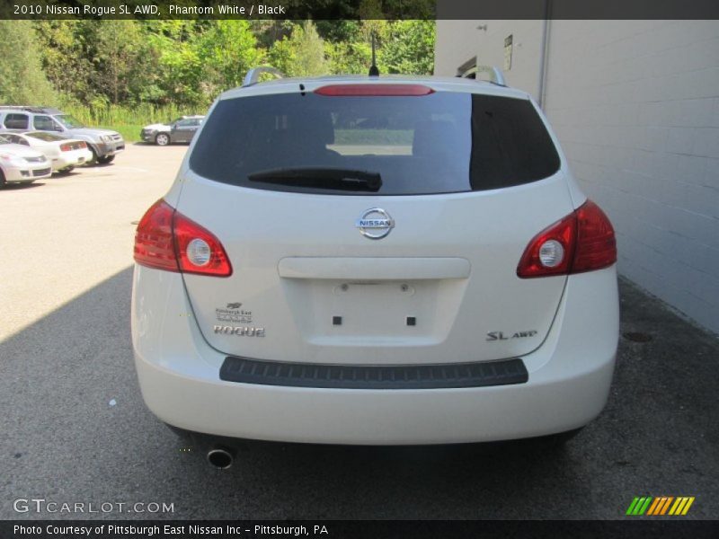Phantom White / Black 2010 Nissan Rogue SL AWD