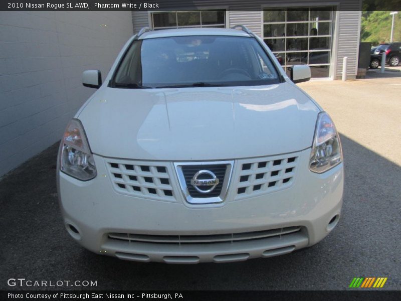 Phantom White / Black 2010 Nissan Rogue SL AWD