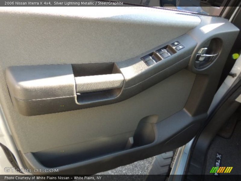 Silver Lightning Metallic / Steel/Graphite 2006 Nissan Xterra X 4x4
