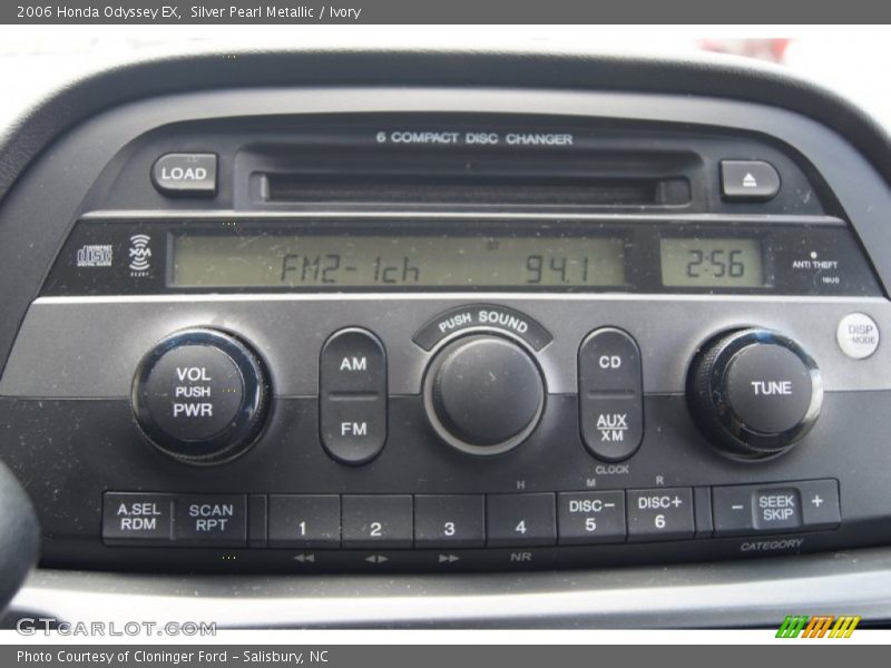 Silver Pearl Metallic / Ivory 2006 Honda Odyssey EX
