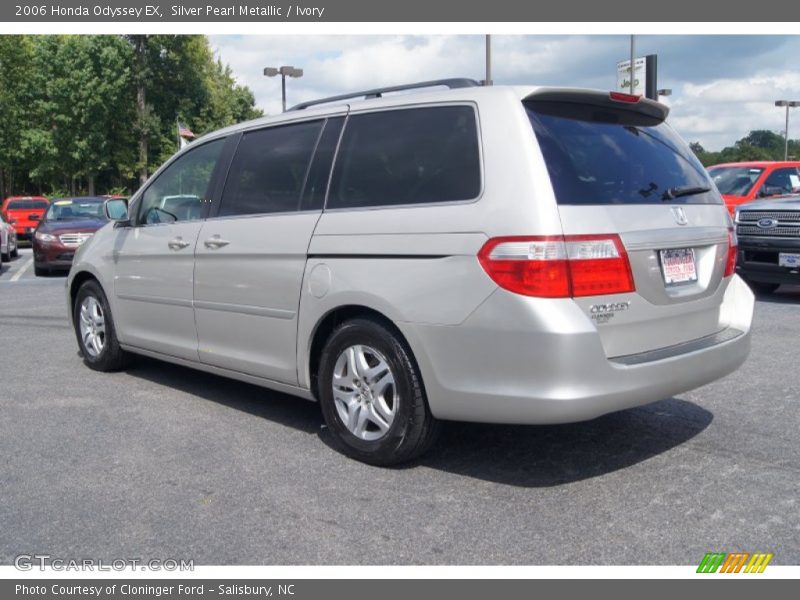 Silver Pearl Metallic / Ivory 2006 Honda Odyssey EX