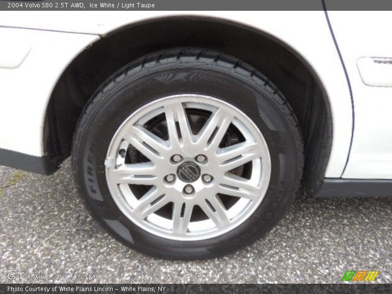 Ice White / Light Taupe 2004 Volvo S80 2.5T AWD