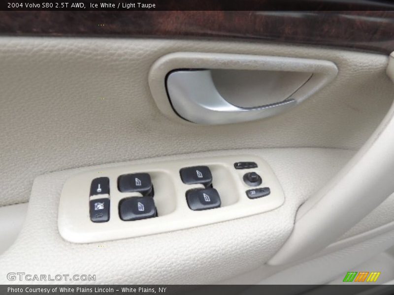Ice White / Light Taupe 2004 Volvo S80 2.5T AWD