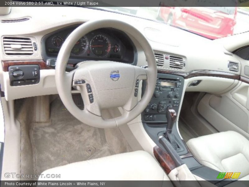 Ice White / Light Taupe 2004 Volvo S80 2.5T AWD