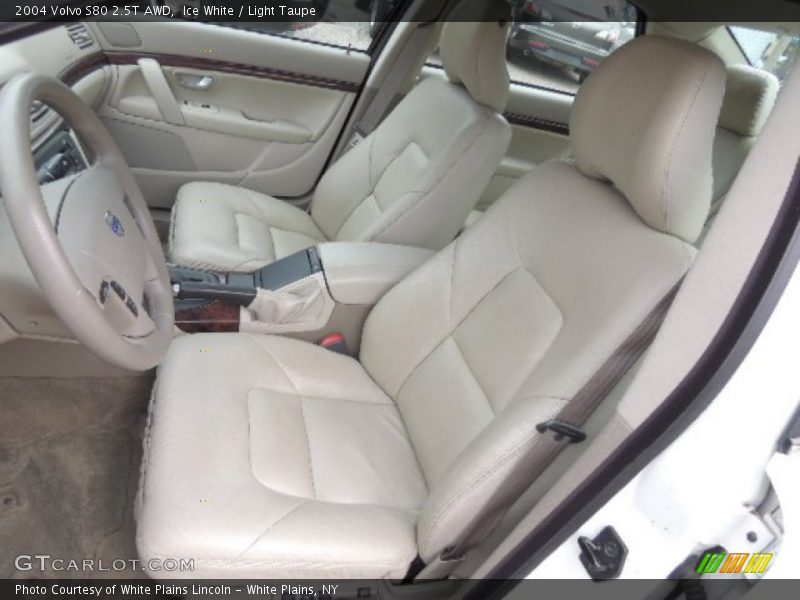 Ice White / Light Taupe 2004 Volvo S80 2.5T AWD