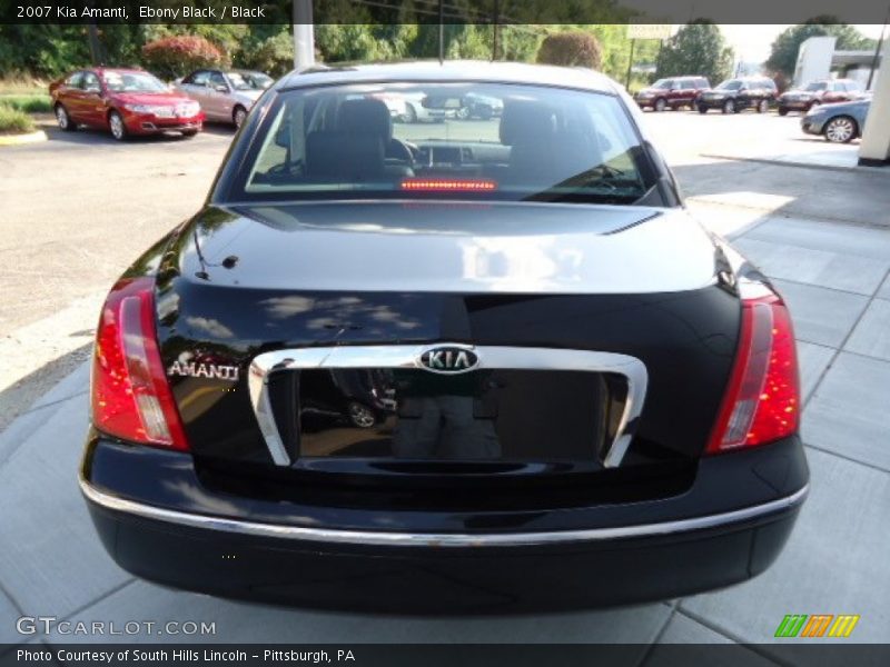 Ebony Black / Black 2007 Kia Amanti