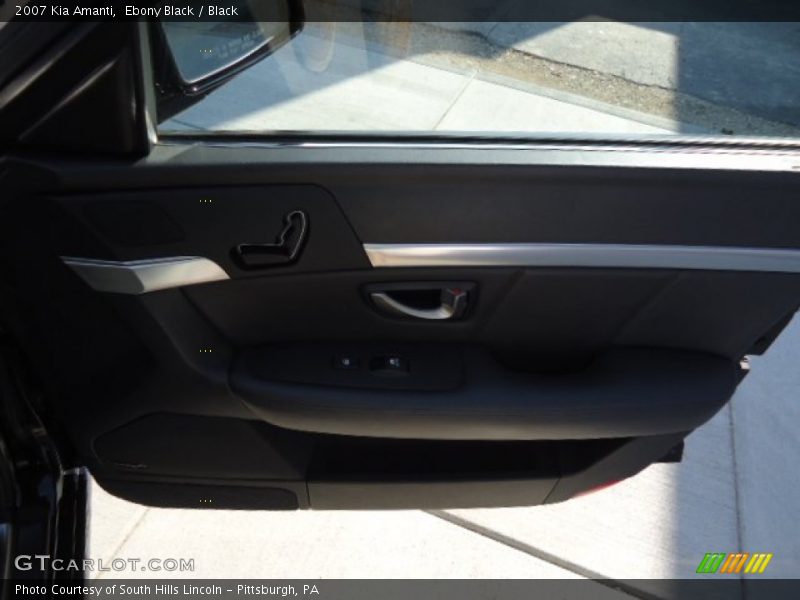 Ebony Black / Black 2007 Kia Amanti