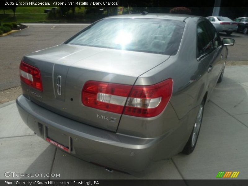 Vapor Silver Metallic / Dark Charcoal 2009 Lincoln MKZ Sedan