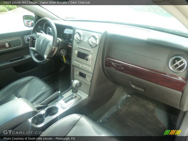 Vapor Silver Metallic / Dark Charcoal 2009 Lincoln MKZ Sedan