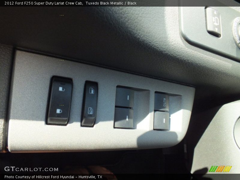 Tuxedo Black Metallic / Black 2012 Ford F250 Super Duty Lariat Crew Cab
