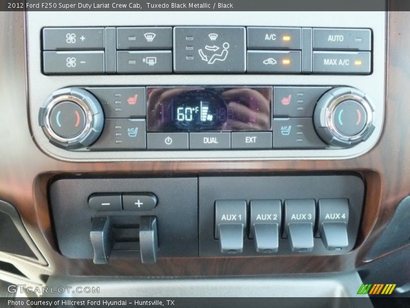 Tuxedo Black Metallic / Black 2012 Ford F250 Super Duty Lariat Crew Cab