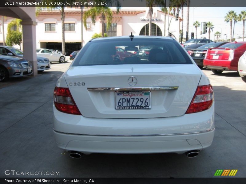 Arctic White / Black 2011 Mercedes-Benz C 300 Luxury