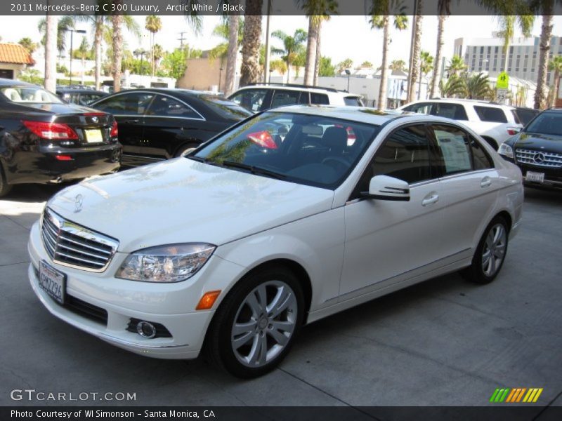 Arctic White / Black 2011 Mercedes-Benz C 300 Luxury