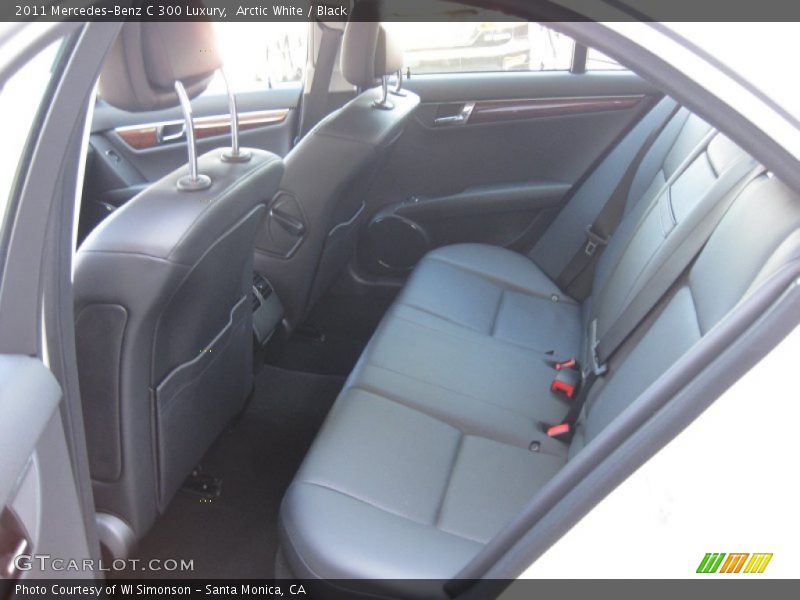 Arctic White / Black 2011 Mercedes-Benz C 300 Luxury
