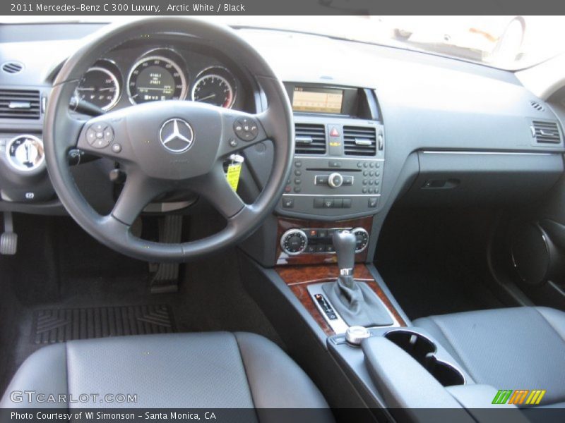 Arctic White / Black 2011 Mercedes-Benz C 300 Luxury