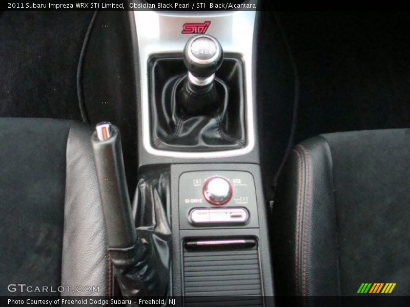 Obsidian Black Pearl / STI  Black/Alcantara 2011 Subaru Impreza WRX STi Limited