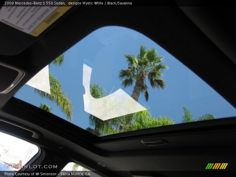 designo Mystic White / Black/Savanna 2009 Mercedes-Benz S 550 Sedan