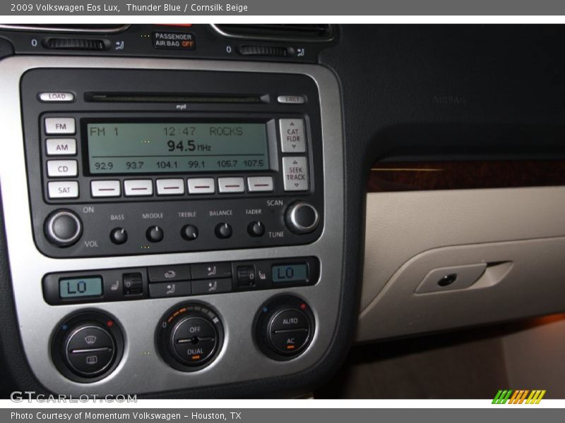 Thunder Blue / Cornsilk Beige 2009 Volkswagen Eos Lux