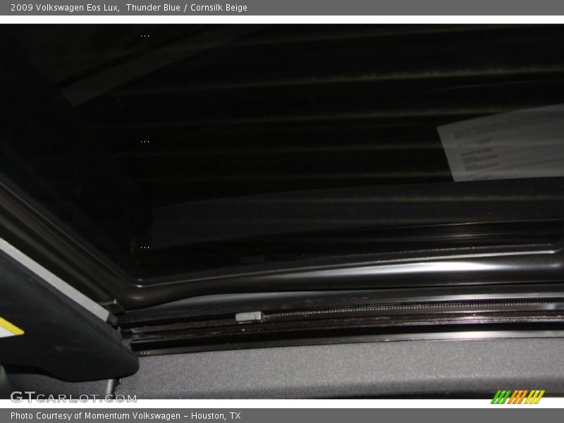 Thunder Blue / Cornsilk Beige 2009 Volkswagen Eos Lux