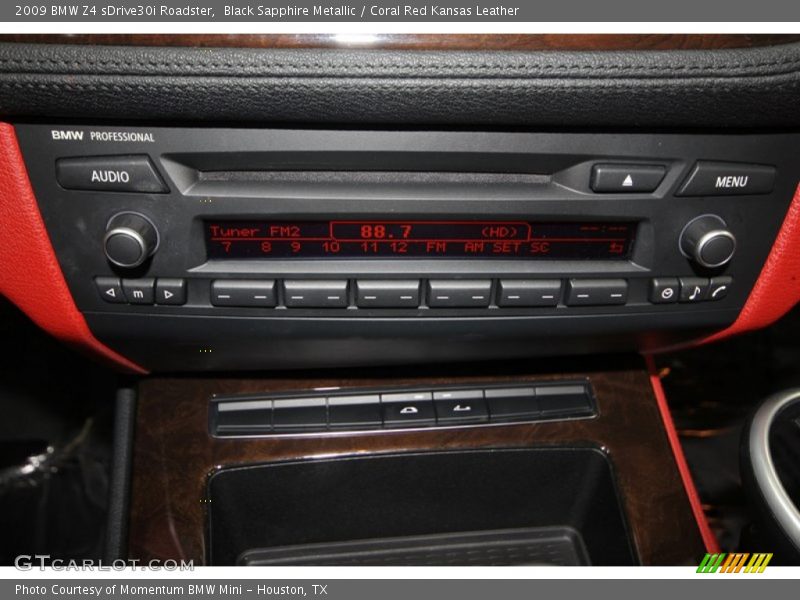 Controls of 2009 Z4 sDrive30i Roadster