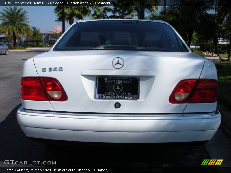 Glacier White / Parchment 1999 Mercedes-Benz E 320 Sedan