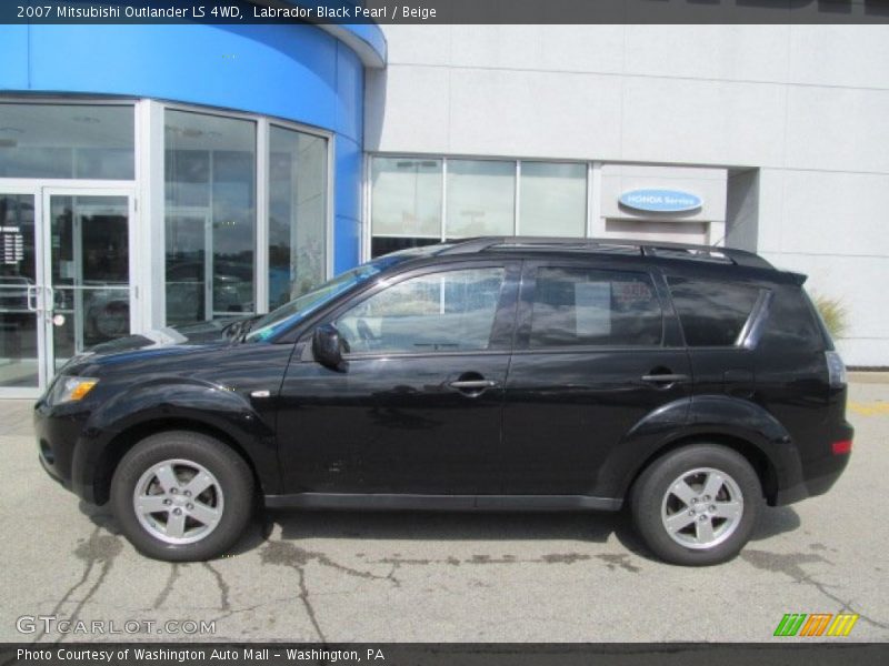 Labrador Black Pearl / Beige 2007 Mitsubishi Outlander LS 4WD