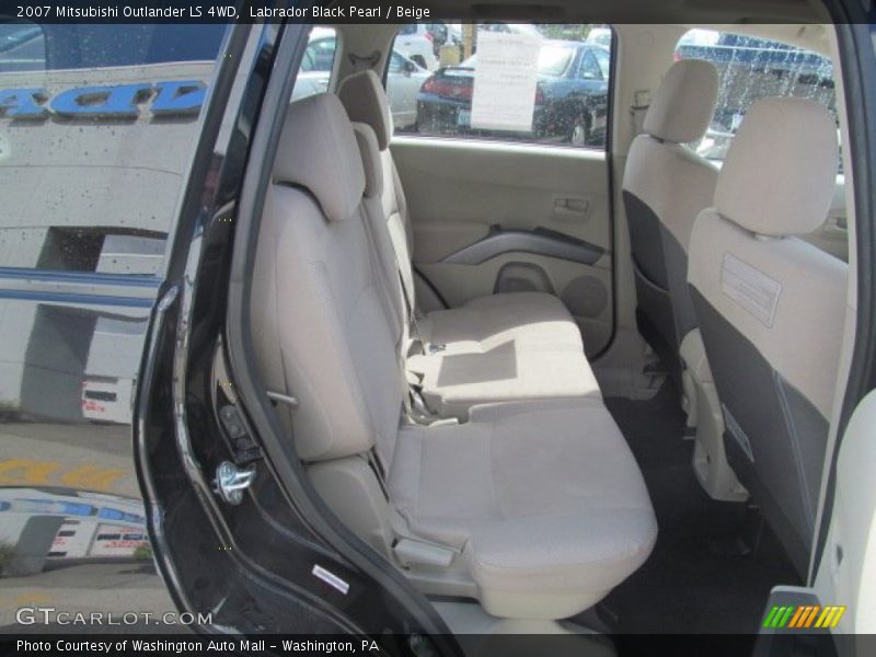 Labrador Black Pearl / Beige 2007 Mitsubishi Outlander LS 4WD