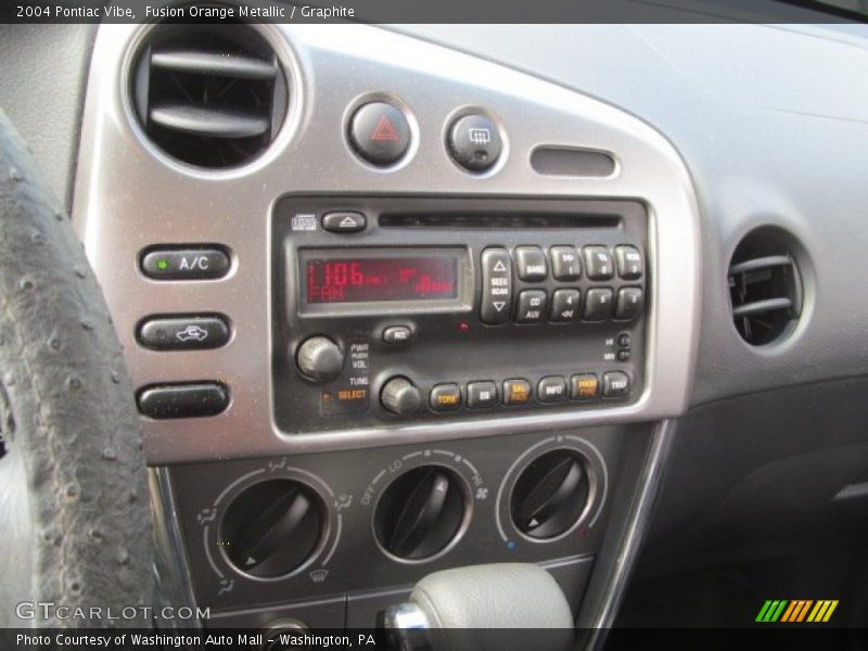 Fusion Orange Metallic / Graphite 2004 Pontiac Vibe