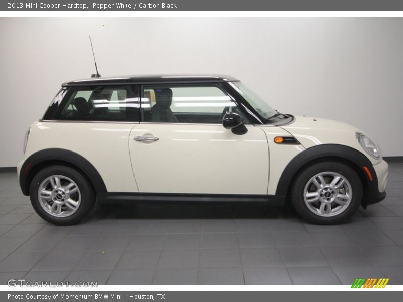 Pepper White / Carbon Black 2013 Mini Cooper Hardtop