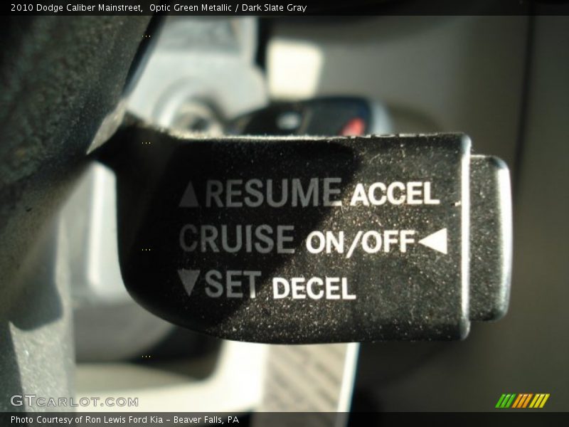 Optic Green Metallic / Dark Slate Gray 2010 Dodge Caliber Mainstreet