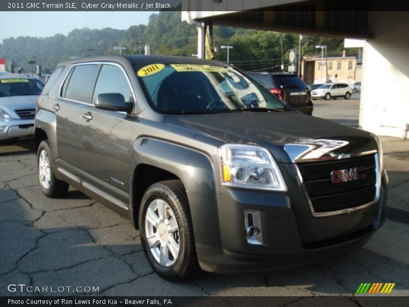 Cyber Gray Metallic / Jet Black 2011 GMC Terrain SLE