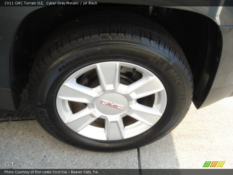 Cyber Gray Metallic / Jet Black 2011 GMC Terrain SLE
