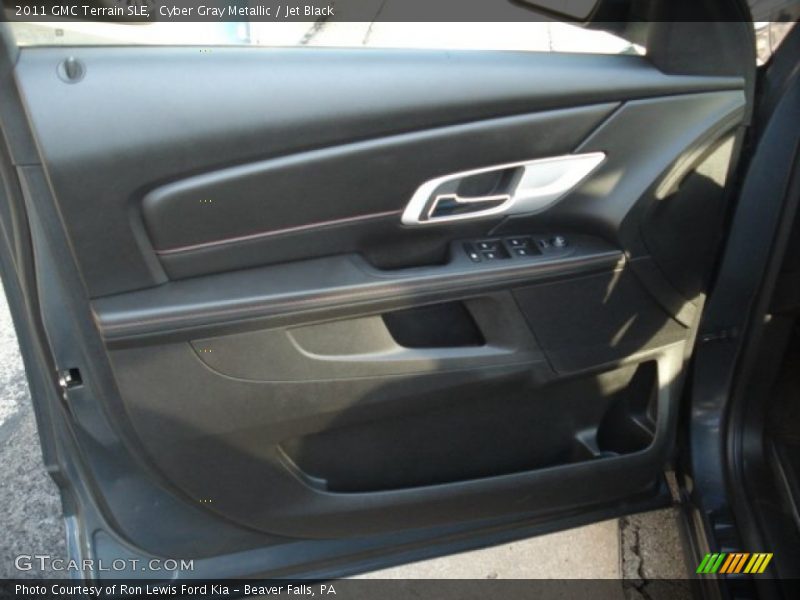 Cyber Gray Metallic / Jet Black 2011 GMC Terrain SLE