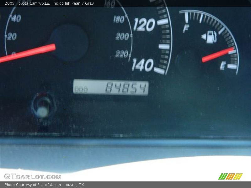 Indigo Ink Pearl / Gray 2005 Toyota Camry XLE